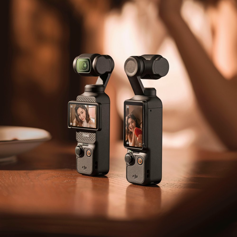DJI - Osmo Pocket 3 Creator Combo 3-Axis Stabilized 4K Handheld Camera with Rotatable Touchscreen - Gray - Image 5